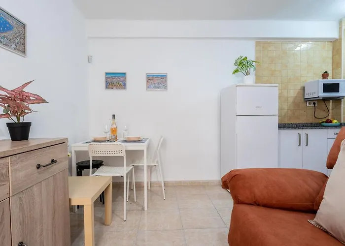 Malagasuite Center * Торремолинос